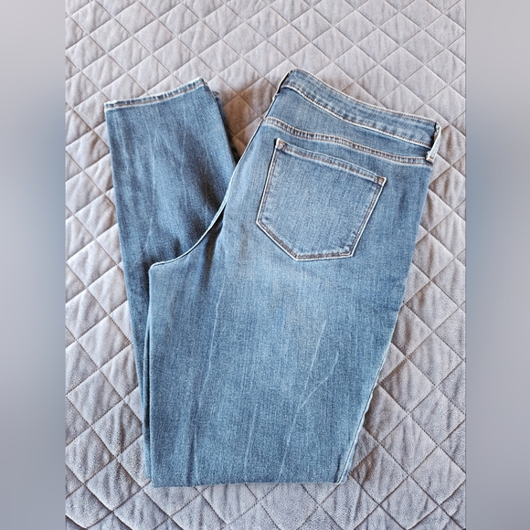 Women's Old Navy Pop Icon Skinny Midrise Blue Jeans Sz 14 - Picture 4 of 5
